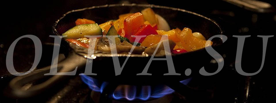 Пирготовление пищи с оливковым маслом на большом огне